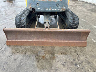 2006-komatsu-pc35mr-2-1428476-45781659