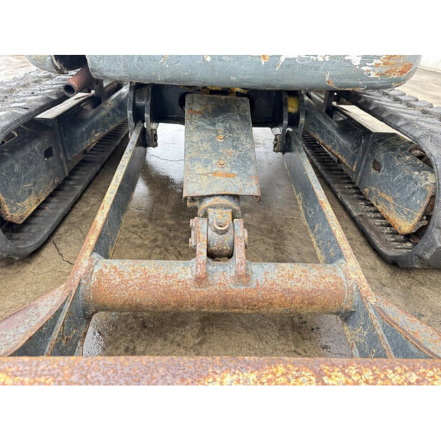 2006 Komatsu PC35MR-2-45781661