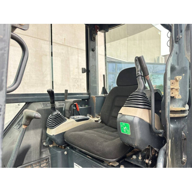 2006 Komatsu PC35MR-2-45781667