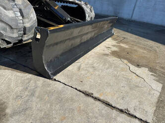 2010-caterpillar-304cr-45781699