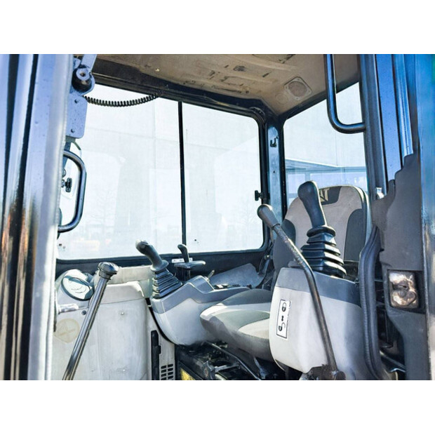 2010 Caterpillar 304CR-45781707