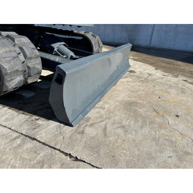 2015 Neuson 6003-45781779