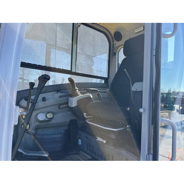 2015 Neuson 6003-45781786