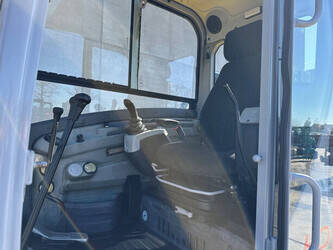 2015-neuson-6003-1428479-45781786