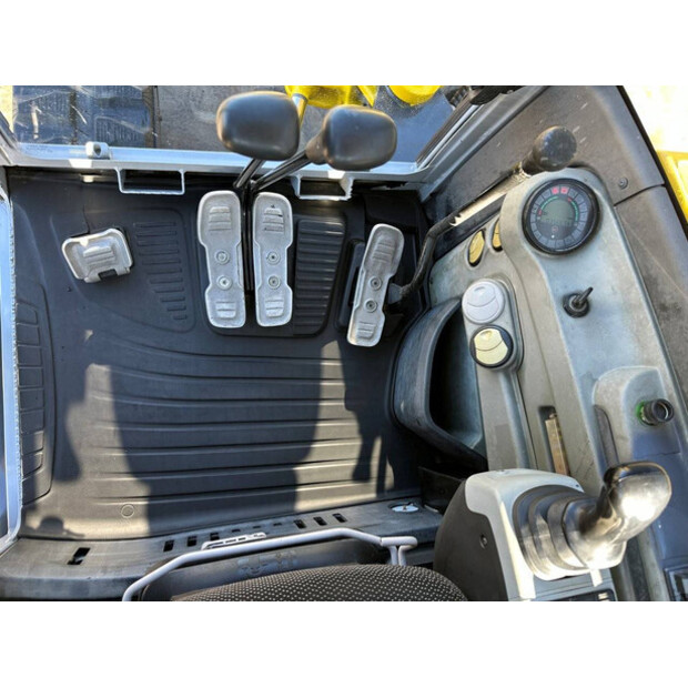 2015 Neuson 6003-45781790