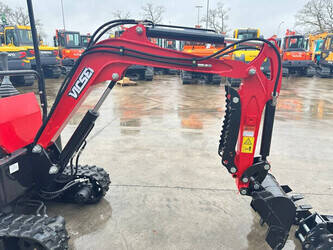 2025-vicsec-vc13-r-1428480-45781807