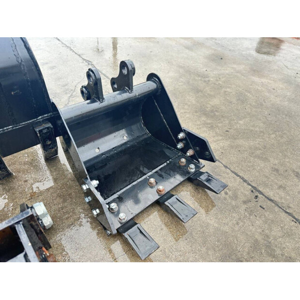 2025 VICSEC VC13-R-45781810