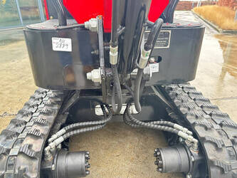 2025-vicsec-vc13-r-1428480-45781815