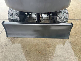 2025-vicsec-vc13-r-1428480-45781823