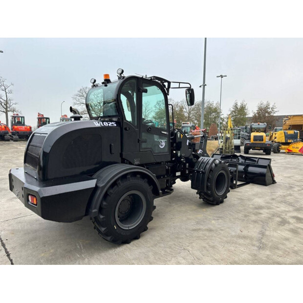 2025 Wolf WL825-45781945