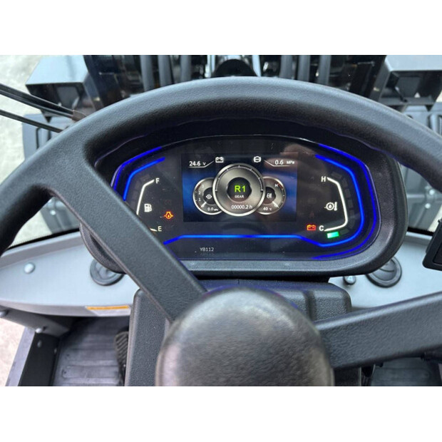 2025 Wolf WL825-45781983