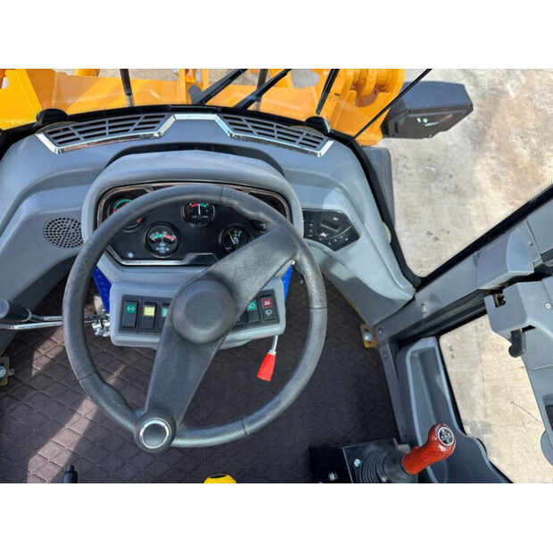 2025 JBC WL20-45782020