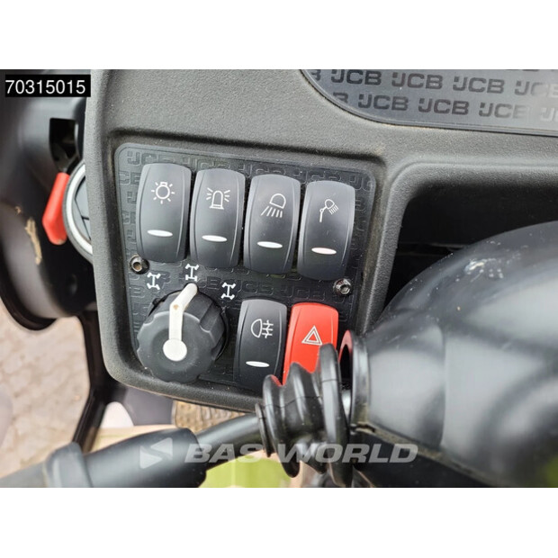 2023 JCB 540-170-45782600