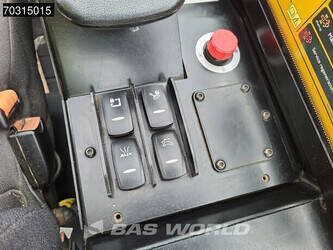 2023-jcb-540-170-1428505-45782601