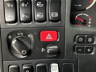 2015-scania-p-450-1428514-45782942