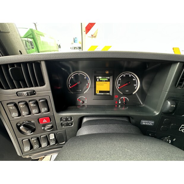 2015 Scania P 450-45782943