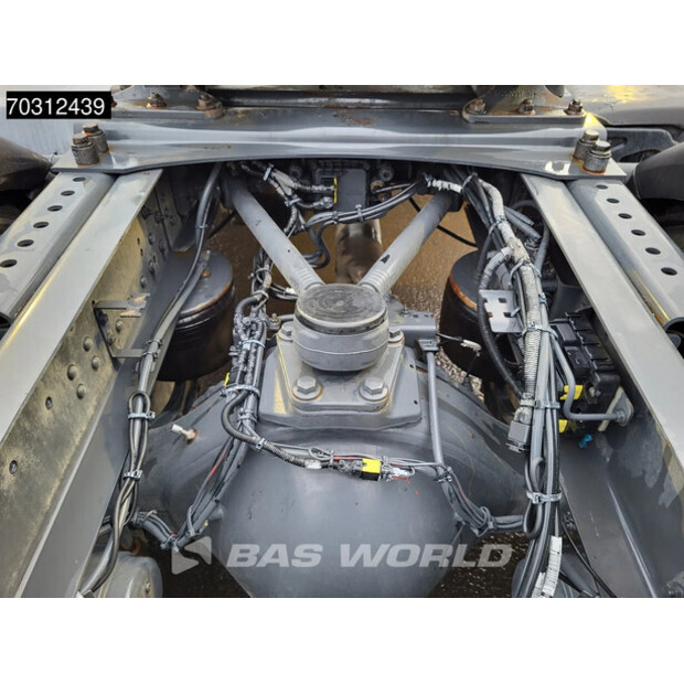 2021 داف XF 530-45783349