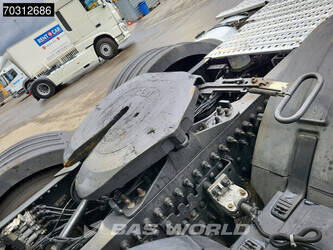 2015-volvo-fh-420-1428522-45783382