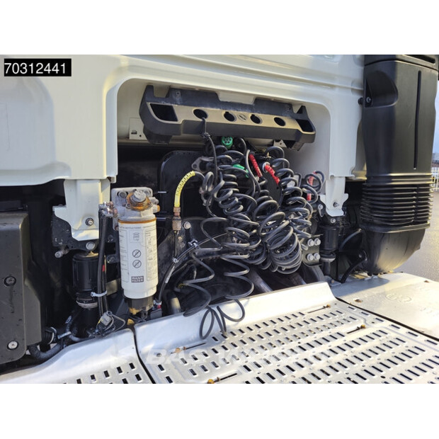 2021 داف XF 530-45783546