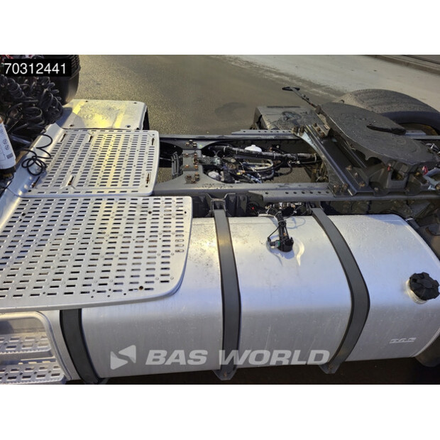 2021 داف XF 530-45783547