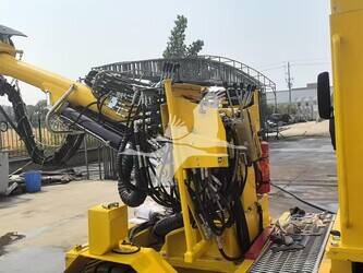 2014-atlas-copco-boomer-281-45792764