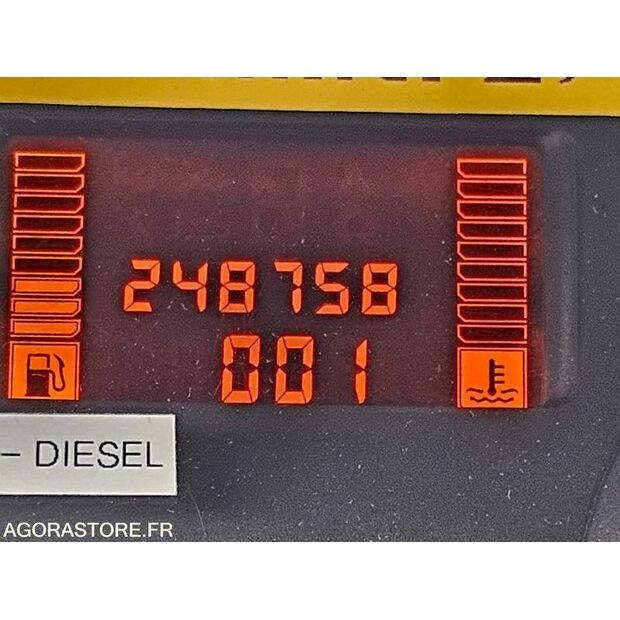 2006 رينو Trafic-45795892