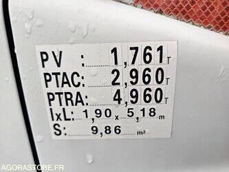 2006-renault-trafic-1428563-45795901