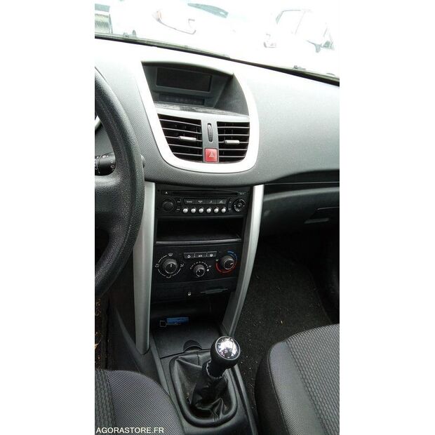 2011 بيجو 207-45795923