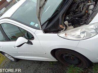 2011-peugeot-207-1428564-45795925