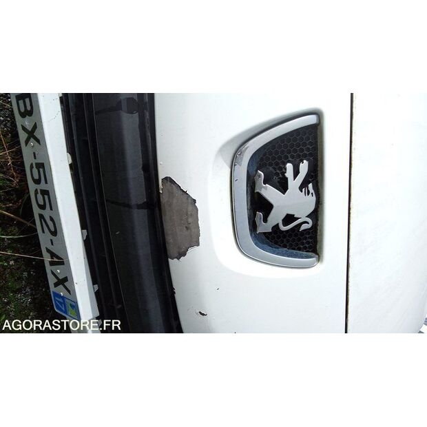 2011 بيجو 207-45795929