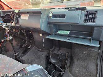 1997-renault-trafic-1428584-45796189