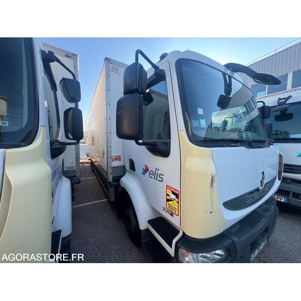 2012 رينو Midlum-45796228