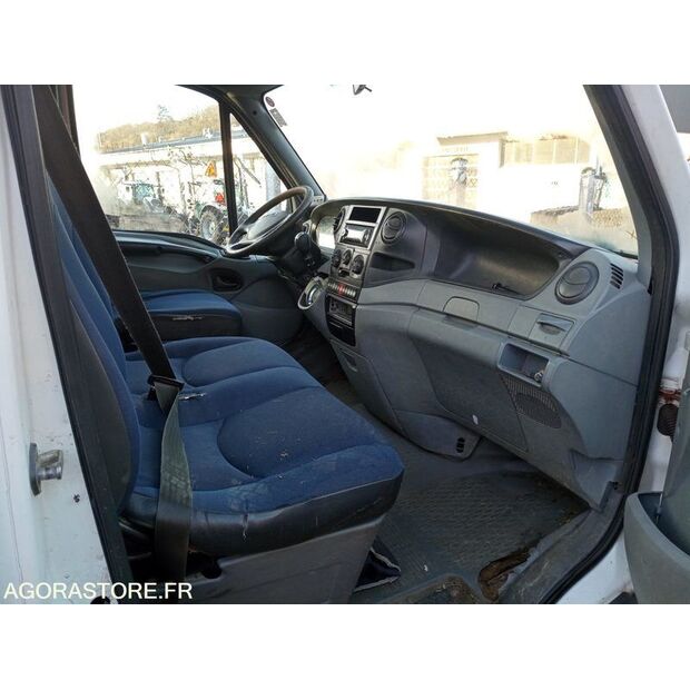 2007 ايفكو 35C12-45796246