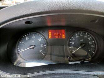 2008-renault-kangoo-1428325-45796311