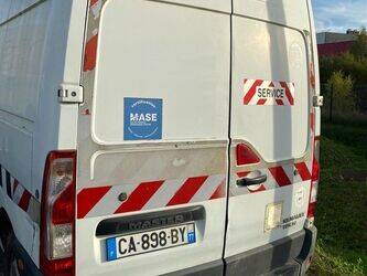 2012-renault-master-1428353-45796331