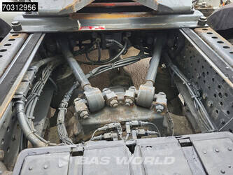 2017-mercedes-benz-actros-1943-1428591-45797026