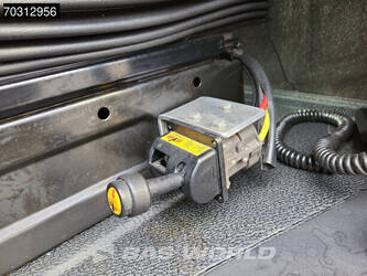 2017-mercedes-benz-actros-1943-1428591-45797037