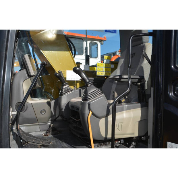 2016 كاتربيلر 311FLRR-45797100