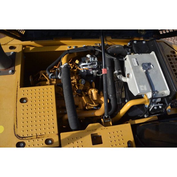 2016 كاتربيلر 311FLRR-45797104