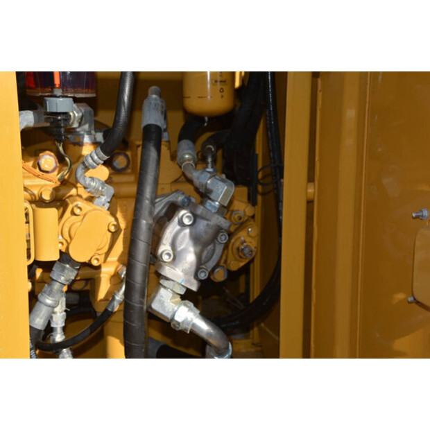 2016 كاتربيلر 311FLRR-45797105