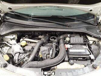 2010-renault-clio-1428601-45809067