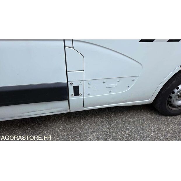 2020 Renault Master-45809071