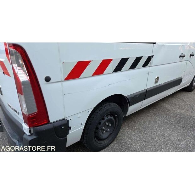 2020 Renault Master-45809072