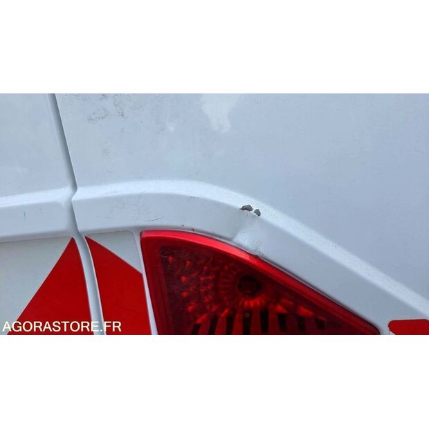 2020 Renault Master-45809076