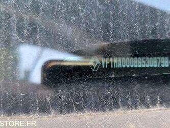 2020-renault-master-1428602-45809081