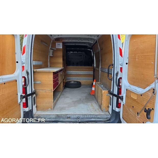 2020 Renault Master-45809083