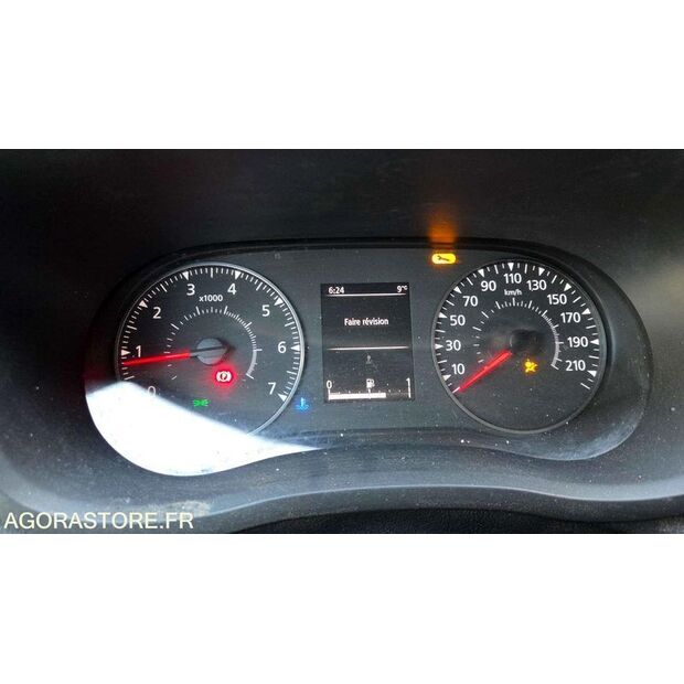 2020 Renault Master-45809089