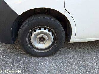 2020-renault-master-1428602-45809093