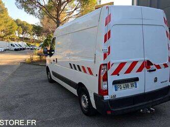 2020-renault-master-1428602-45809095