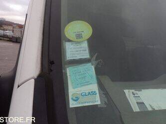 2005-peugeot-407-1428603-45809102